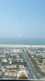 Full sea view | Maid's room | Balcony | Built-in wardrobes | Central air conditioning | Parking | Pr