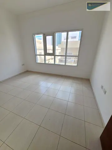 FULLY SAPICIOUS!!ON CASH DEPOSIT ON ADMIN 2BHK NEAT AND CLEAN BUILDING ONLY FOR FAMILY JUST 39K IN