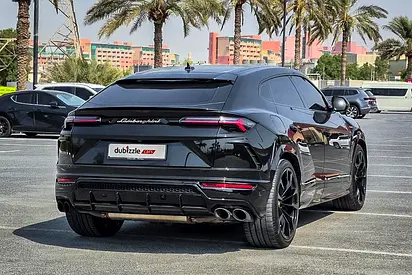 2020 Lamborghini URUS photo 6