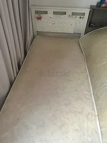 Single bed with 2 mattress