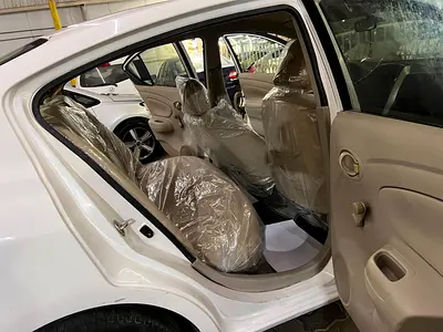 2019 Nissan SUNNY thumbnail 17