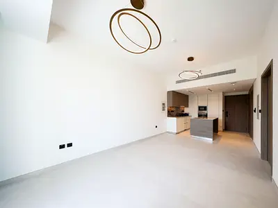 Modern 1BR | Large Balcony | Kitchen Applicance