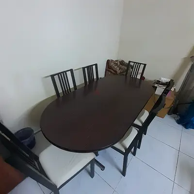 Dark Wood Oval Dining Table with 6 Chairs