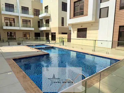!! 5 BED VILLA WITH MAID !! READY TO MOVE !! WITH POOL