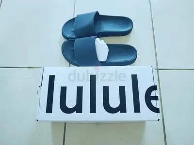 Lululemon Restfeel Slides