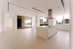 Vacant | Prime Location | Large Layout