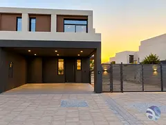 The Pulse Beachfront – 3 Bedroom Villa for Rent Large Landscaped Garden