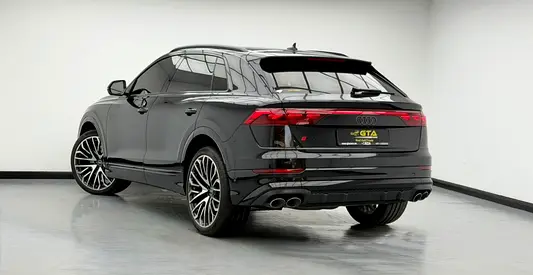 2024 AUDI SQ8 photo 6