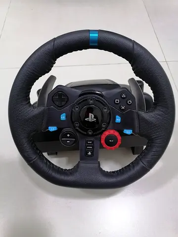 Logitech g29 Steering wheel (NEGOTIABLE)