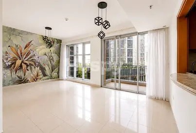 Large Study | Vacant | Pool View