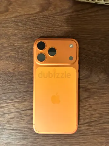 Iphone 17 Pro Max, with Active Warranty, with Invoice from Apple Store Dubai Mall (Original)