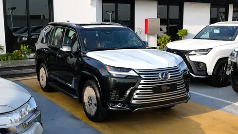 صورة 3 لـ 2026 Lexus LX-SERIES
