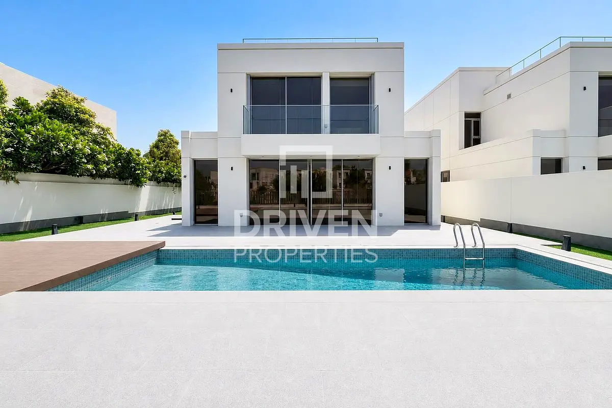 Opulence of Modern Oasis | Luxury Living | Serene