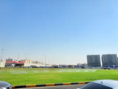 Luxury apartment 1bhk with balcony Waldrop cover parking close to rood new muwaileh sharjah