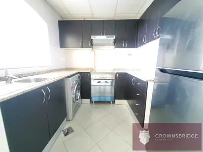 Chiller Free | 12 Cheques | Kitchen Equipped