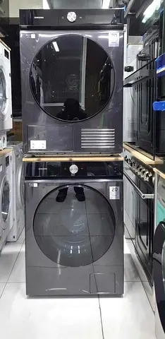 Samsung bespoke model 11.5 kg washer and 9 kg dryer set separate same like a new condition