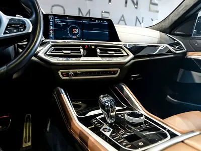 2023 BMW X6 photo 16