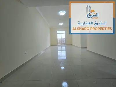 2 bedrooms and a living room – first occupant – 2 bathrooms – built-in wardrobes – maintenance covered by the landlord – prime location – next to the