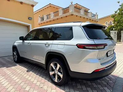 صورة 7 لـ 2022 JEEP GRAND CHEROKEE L