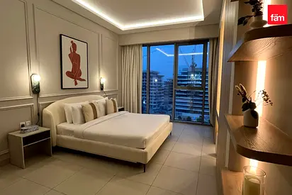 Renovated, Fully Furnished, Full Canal View