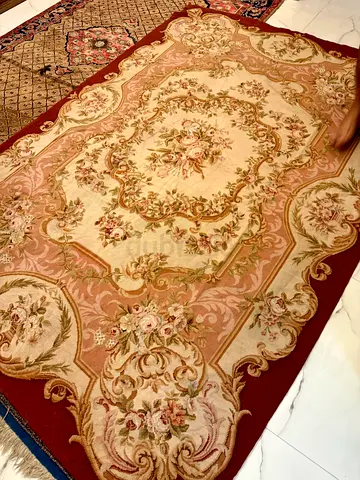 Joplin amazing classic carpet hand made very elegant