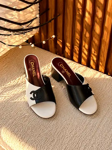 Black & White Chanel Heeled Slides, Size Unknown - Classic CC Logo