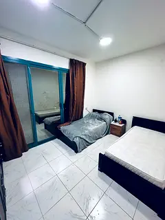 Bedspace for ladies in Shekh Zaid road close to metro