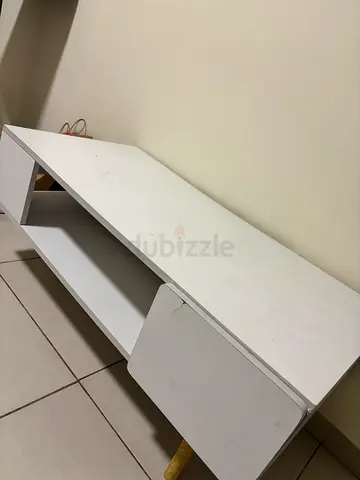 Mini TV Table