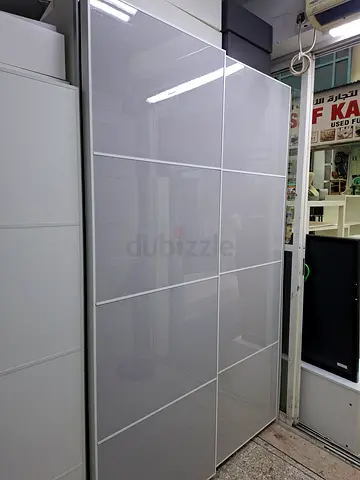 Modern Glossy Sliding Door Wardrobe