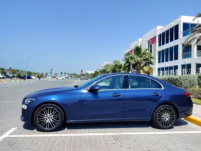 2025 Mercedes-BENZ C-CLASS — фото 1