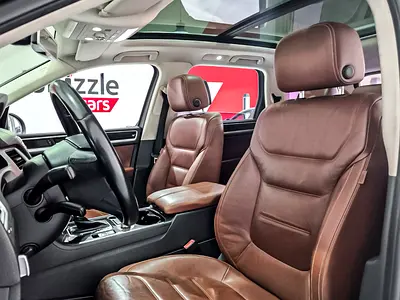 2016 Volkswagen TOUAREG 缩略图 11