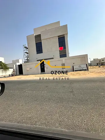 Stand Alone Brand New 5-Bedrooms Villa For Sale in Hoshi
