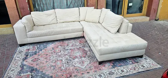 Premium Quality, Natuzzi Italian L Shape Sofa Beige