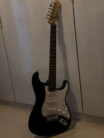 Electo guitar Fender Stratocaster