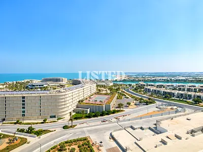 Modern 1 Bed | Sea View | Tenanted