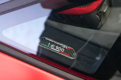 2019 Lamborghini AVENTADOR photo 7