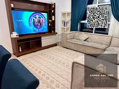 Elegant 2-bedroom apartment, fully furnished, 2 baths, spacious layout, closed kitchen, prime locati