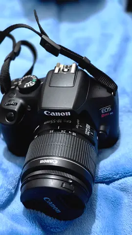 Canon rebel t6 EOS DSLR with 18-55mm Kit Lens — Good Condition