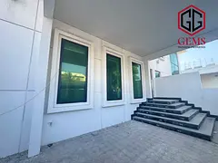 MODERN SPACIOUS | SEMI-DETACHED | OUTSTANDING