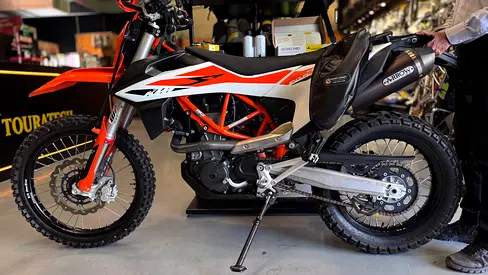 KTM 690