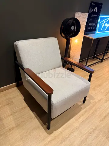 Modern Lounge Armchair with Wooden Arms - Light Grey Upholstery