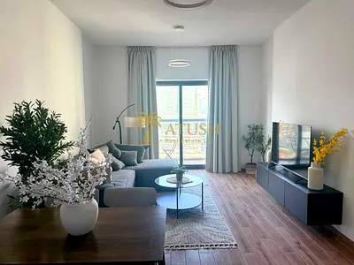 شقة بغرفة نوم واحدة | سكن RMT | إطلالة على وسط المدينة