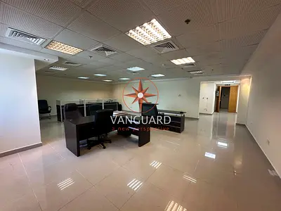 FITTED OFFICE | PRIVATE PANTRY | NEAR THE METRO