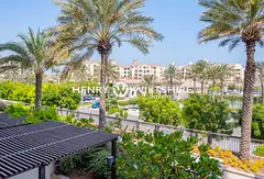 Contemporary 3 bedroom apartment. Community view.