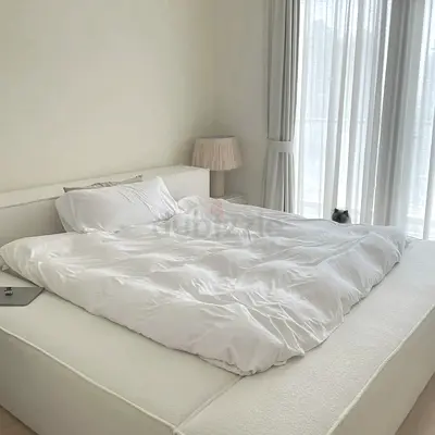 Klekktic The Damien Bed queen size for sale