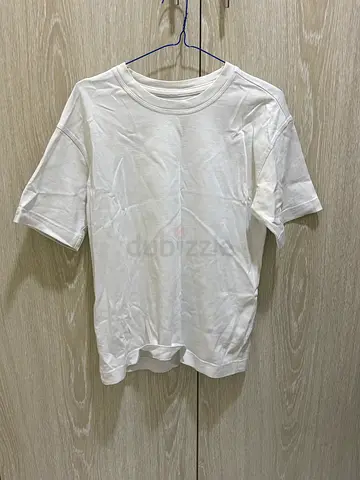Plain white short-sleeve cotton T-shirt - unisex, okay condition