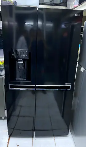 LG side by side American-Style Fridge Freezer - Black