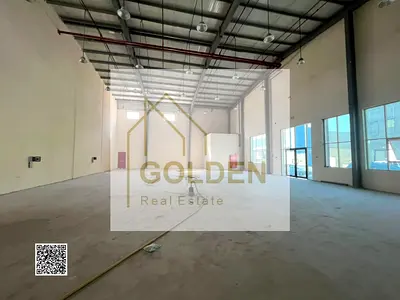 45 KW Power – Premium Warehouse with Glass Front for Rent