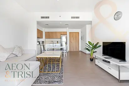 Fully Furnished | Vacant | Exclusive | DHE