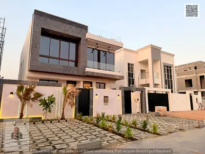 Modern-design 6-bedroom villa with a roof terrace; fees included; price negotiable.